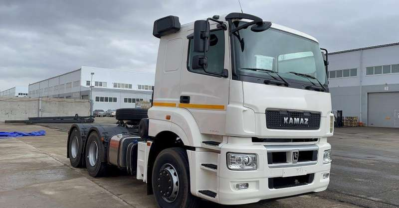 65206-012-68(Т5) Тягач КАМАЗ