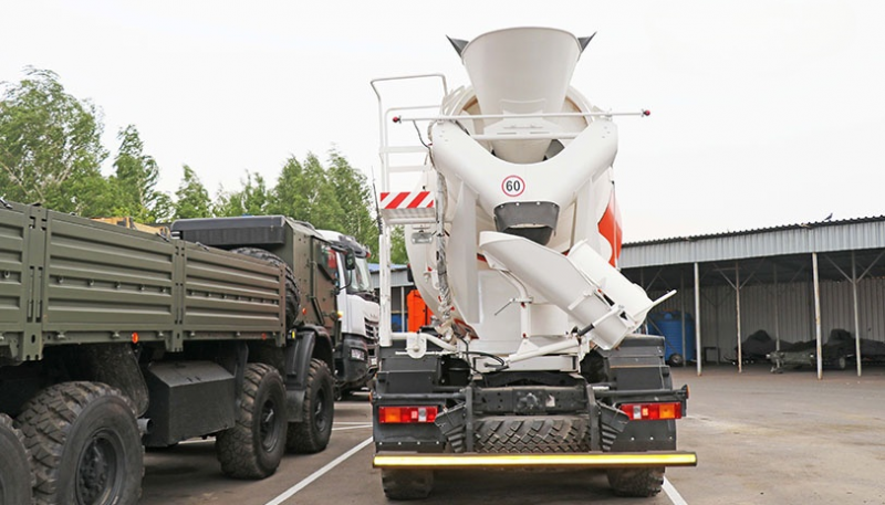 58146-00960-15 Автобетоносмеситель